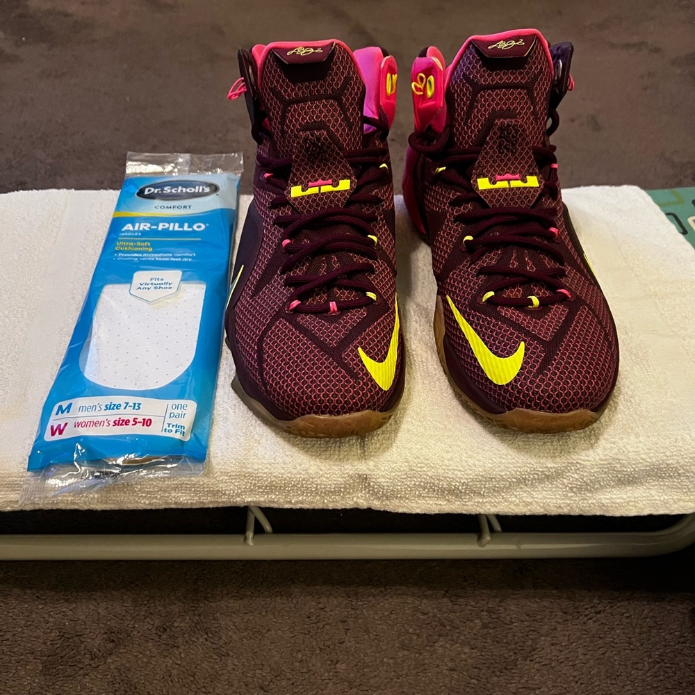 Nike LeBron 12 Double Helix. Size 12. Preowned